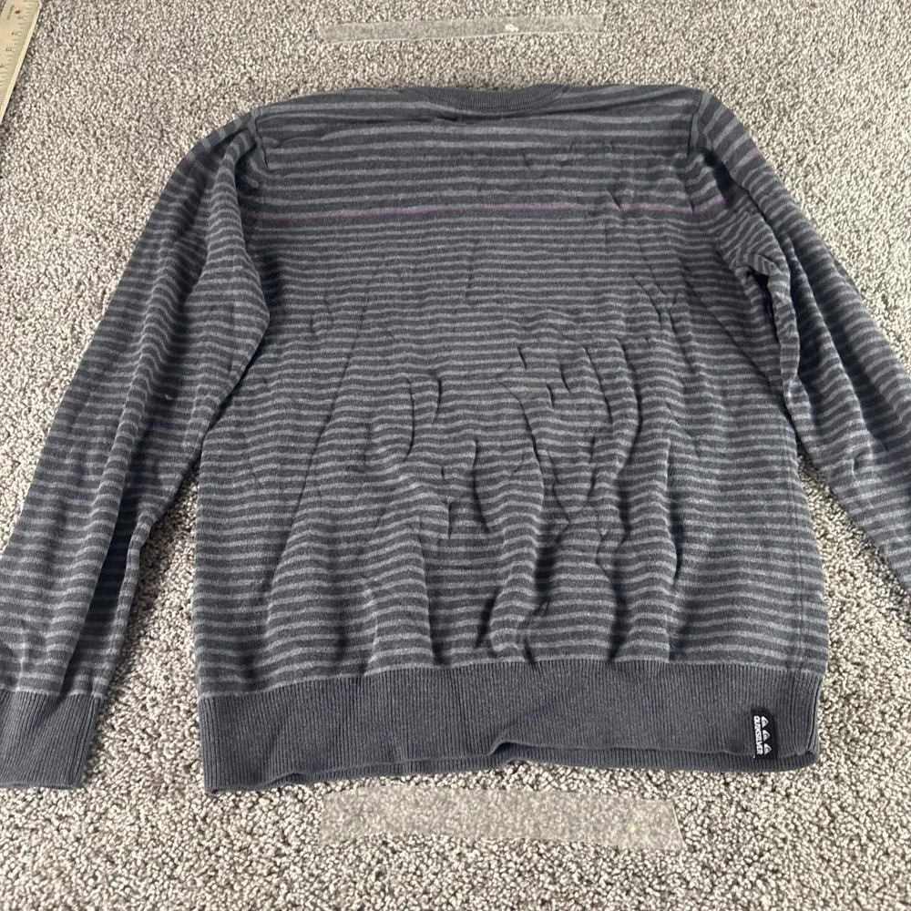Quicksilver‎ Men's Medium Sweater Crew neck Onto